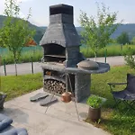 House Azra Vikendica *