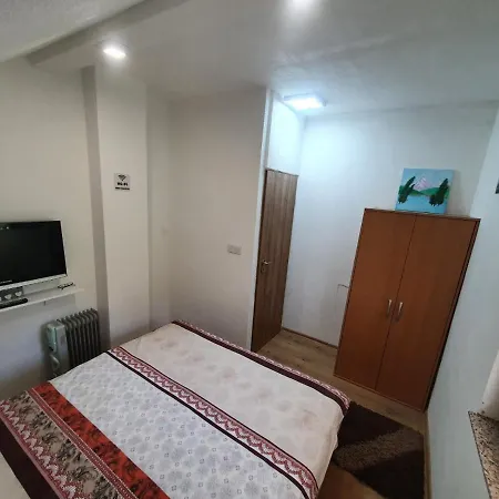 Vakantiehuis House Azra *