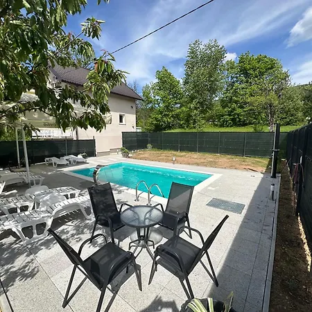 Ferienhaus House Azra