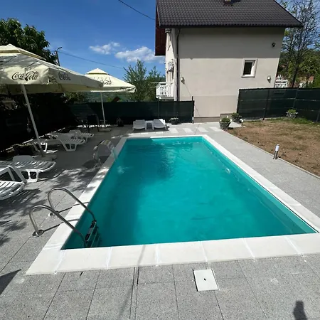 House Azra Vakantiehuis *