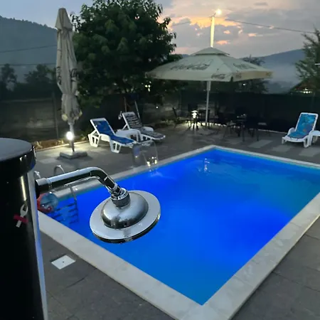 Ferienhaus House Azra *